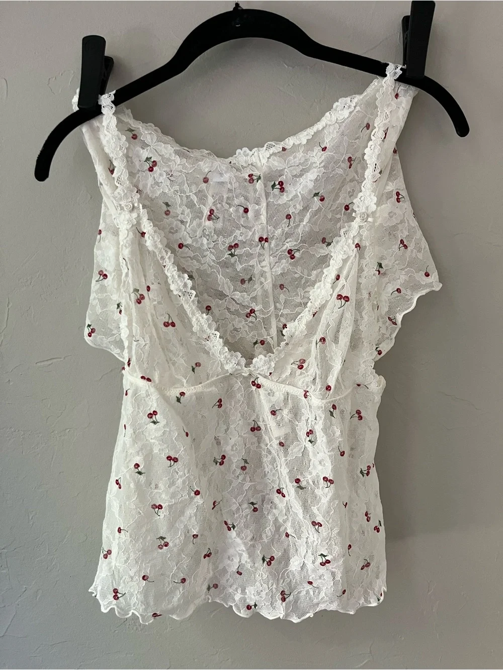 🍒SKIMS STRETCH LACE TRIANGLE CAMI AND SHORTS SET IVORY CHERRY PRINT M